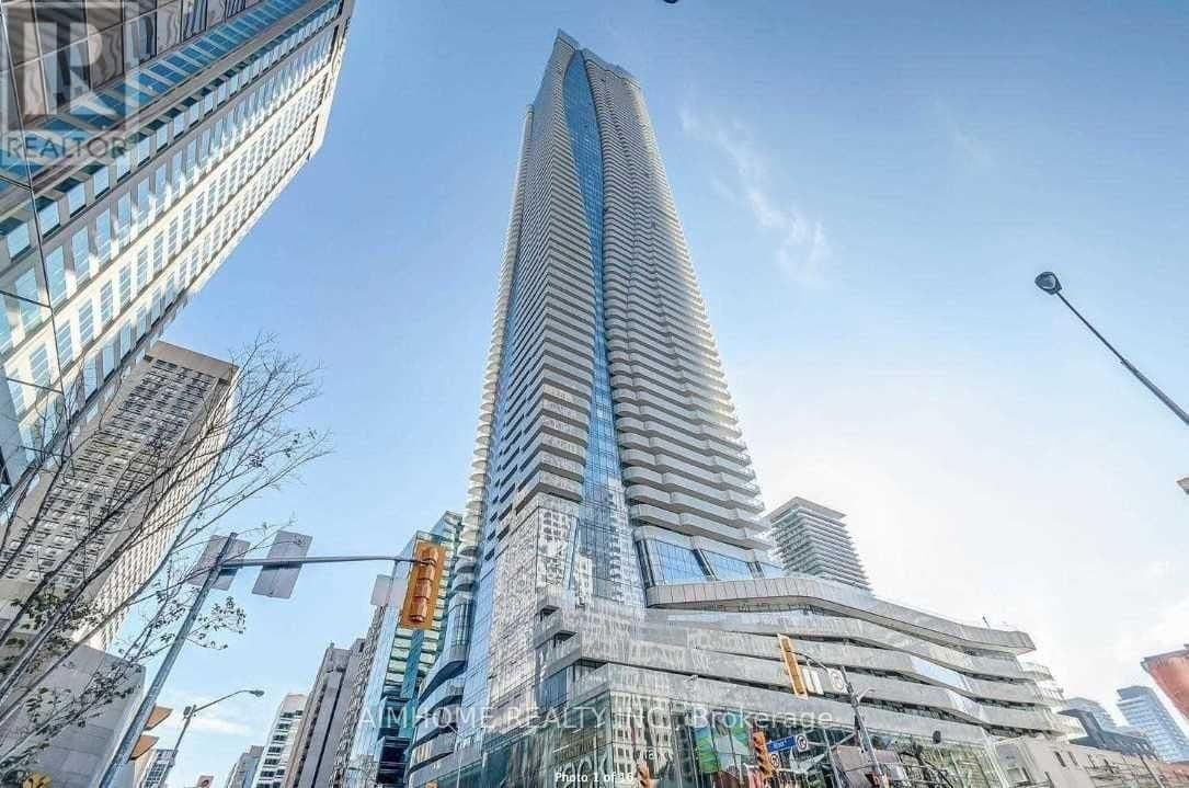 #2808 - 1 bloor Avenue E