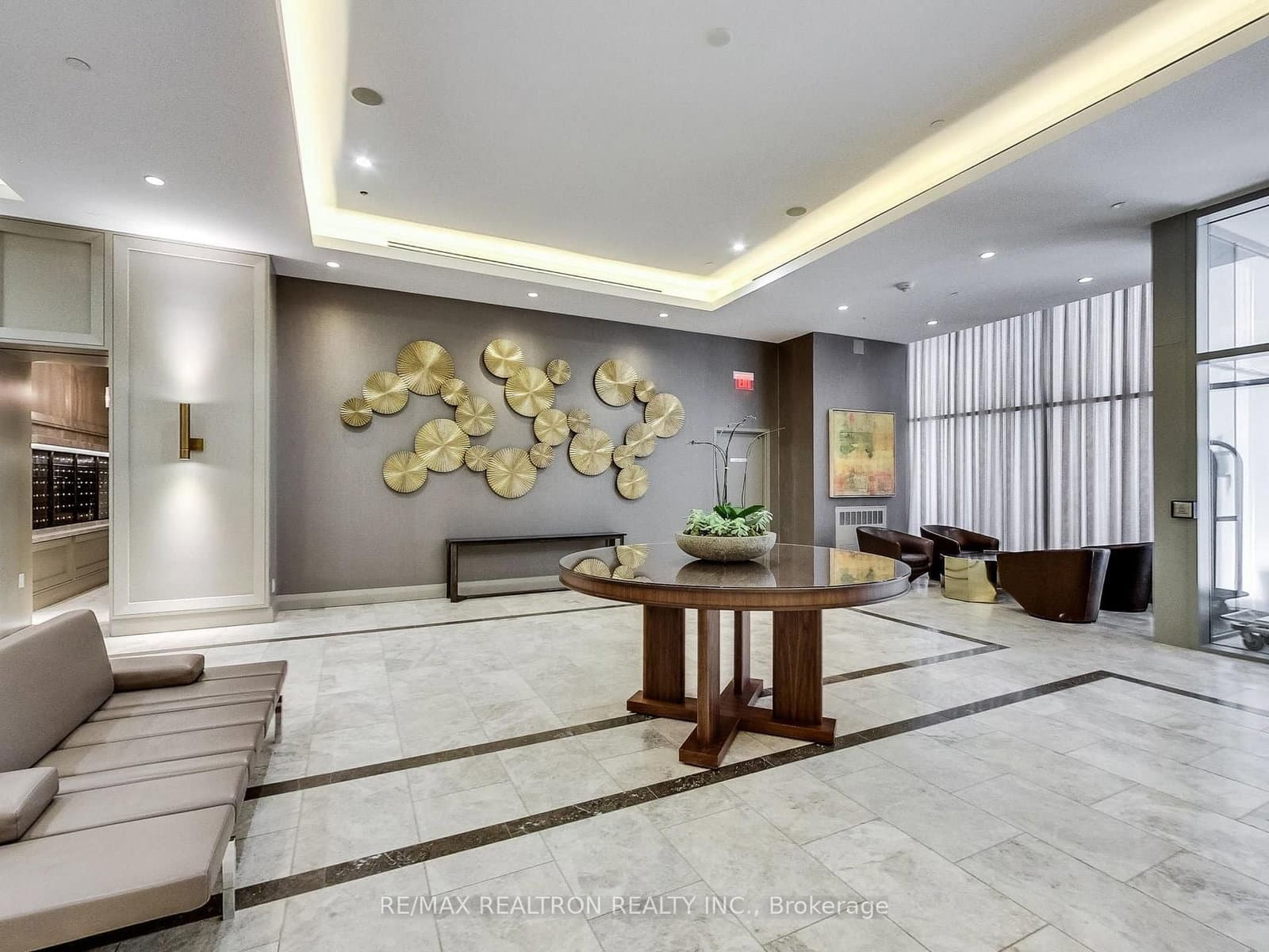 155 Yorkville Avenue - Image 3