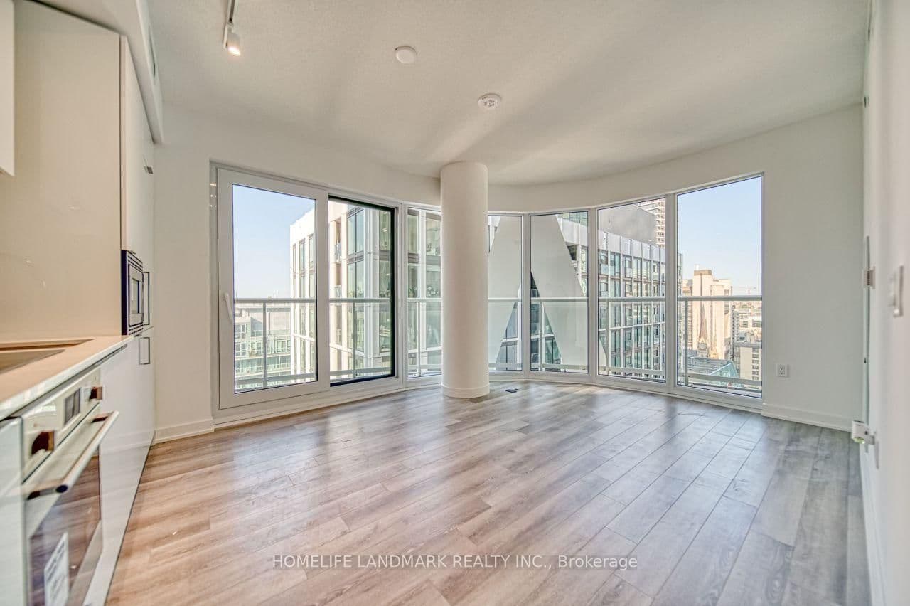 230 Simcoe Street, Unit 1919 - Image 5