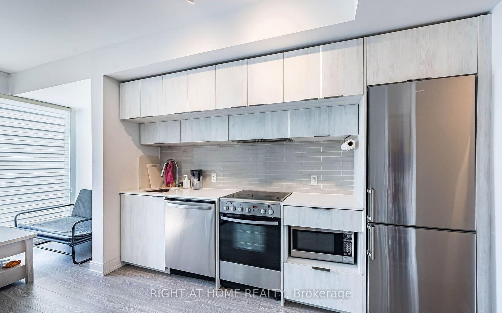 181 Dundas Street E, Unit 4608 - Image 3