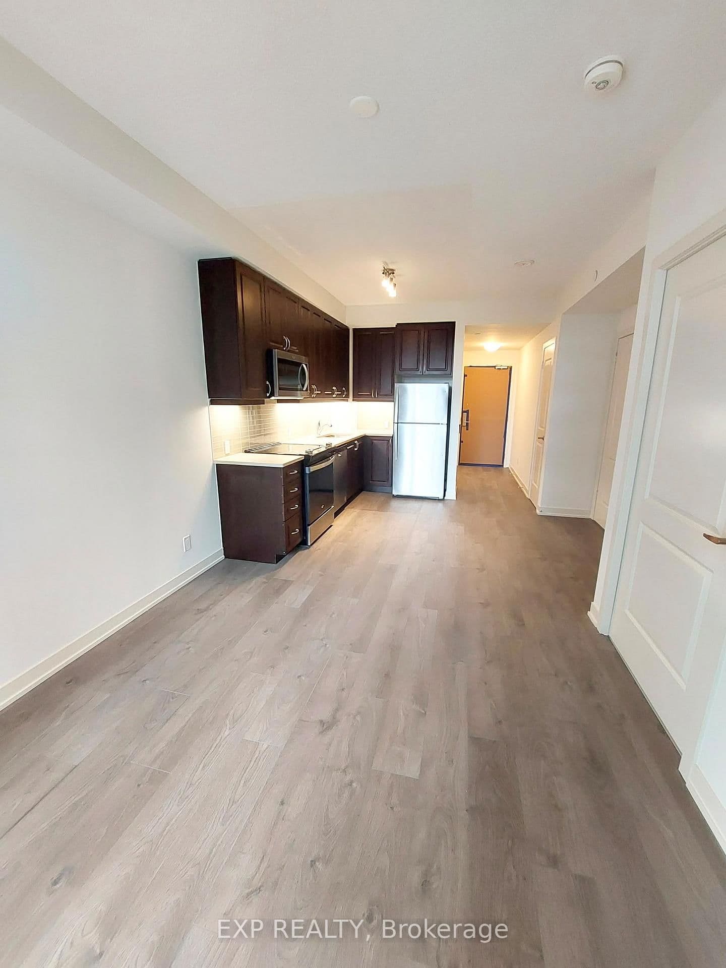 4955 Yonge Street, Unit 1001 - Image 4