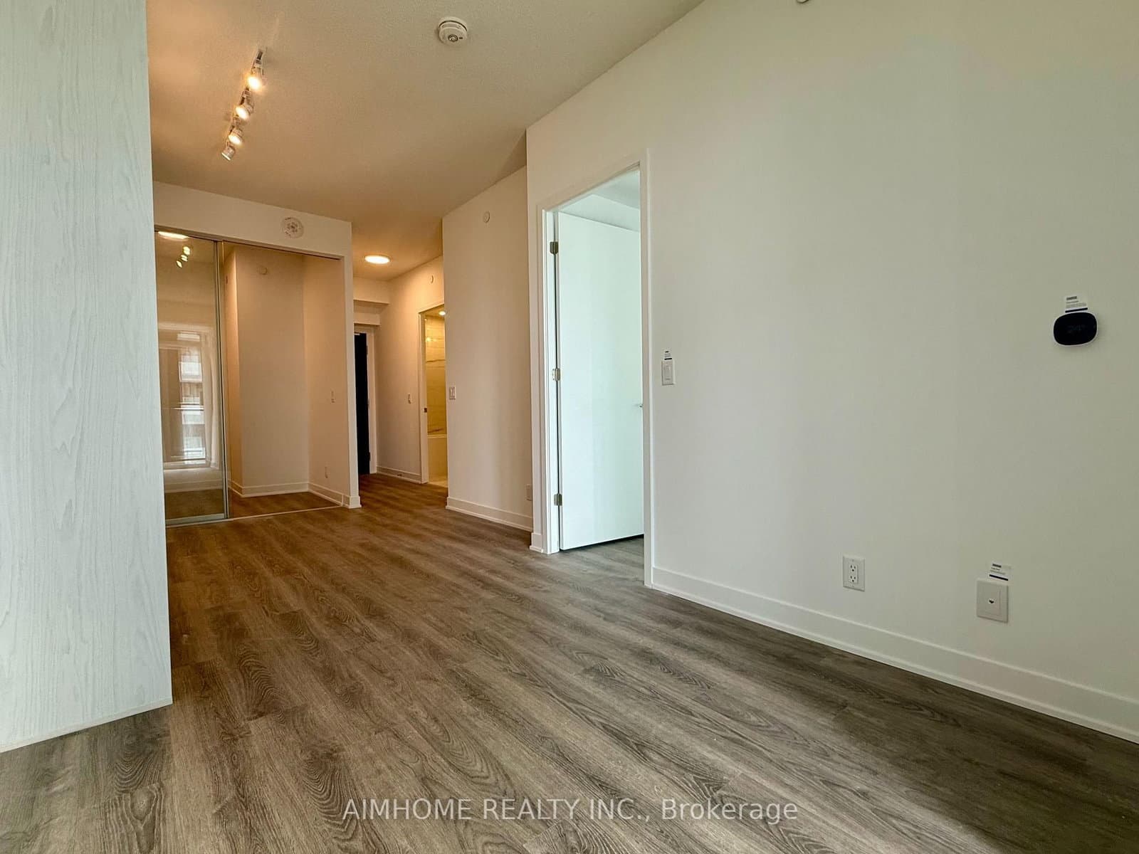 180 Front Street E, Unit 2909 - Image 3