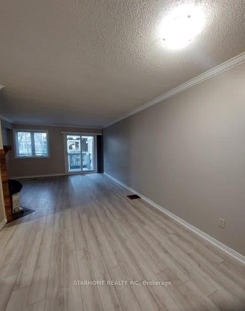 33D Shaw Street - Image 2