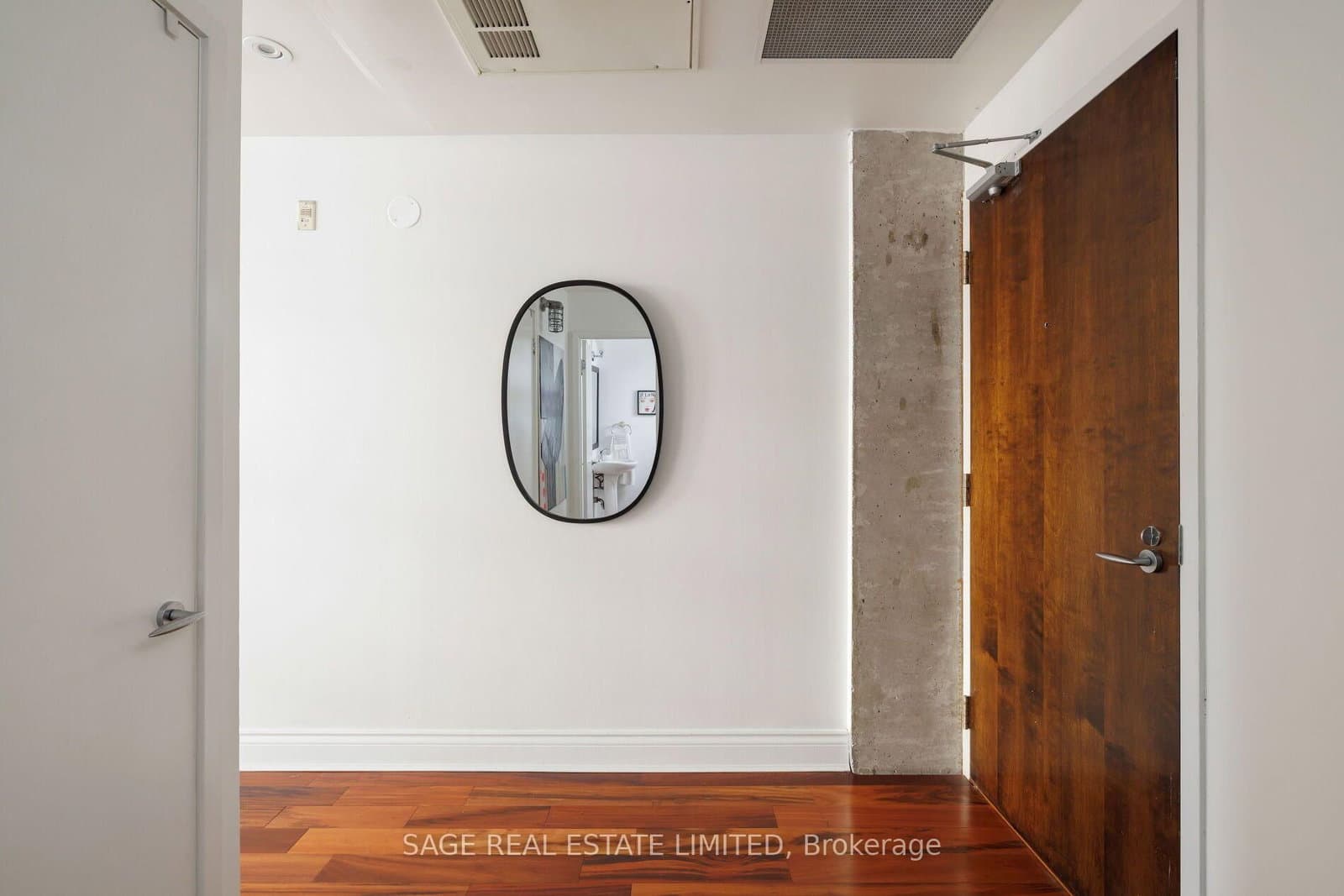 261 King Street E, Unit 402 - Image 3