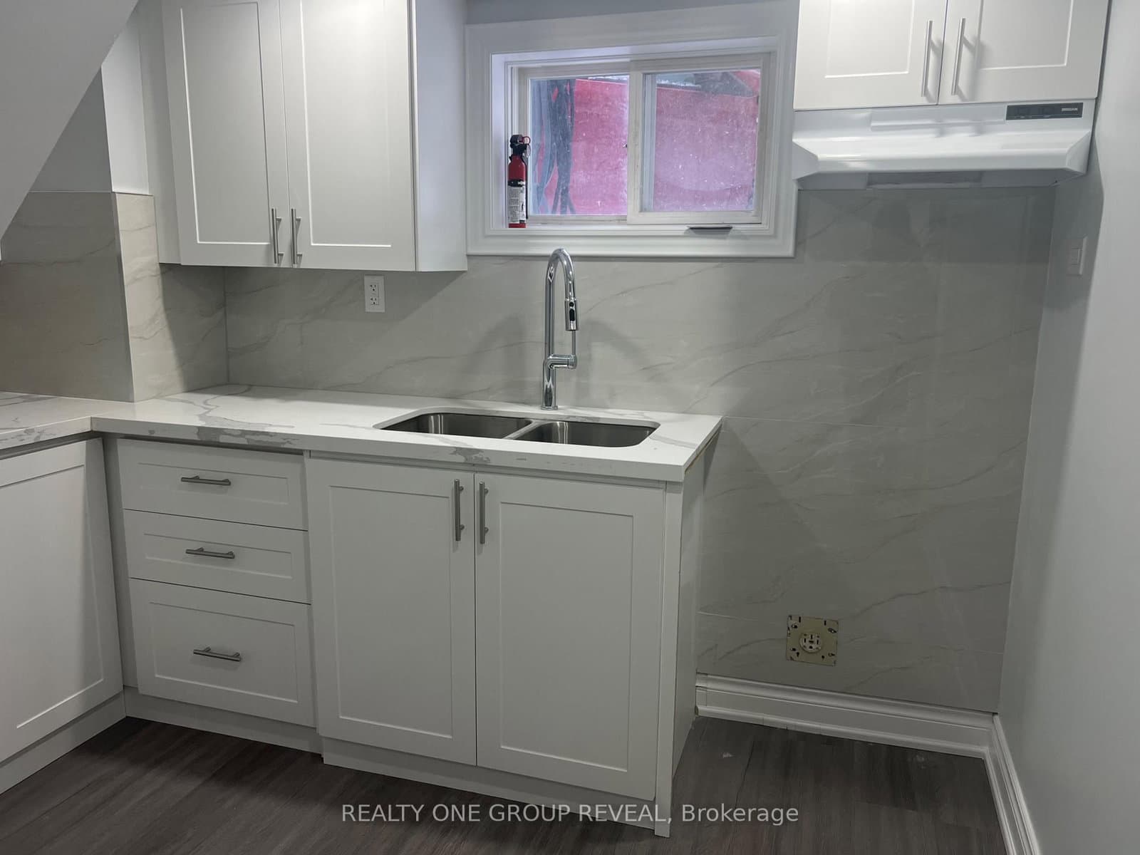 75 Regatta Crescent, Unit Basement - Image 6