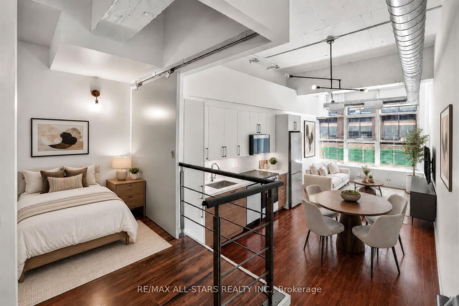 155 Dalhousie Street, Unit 827 - Image 6