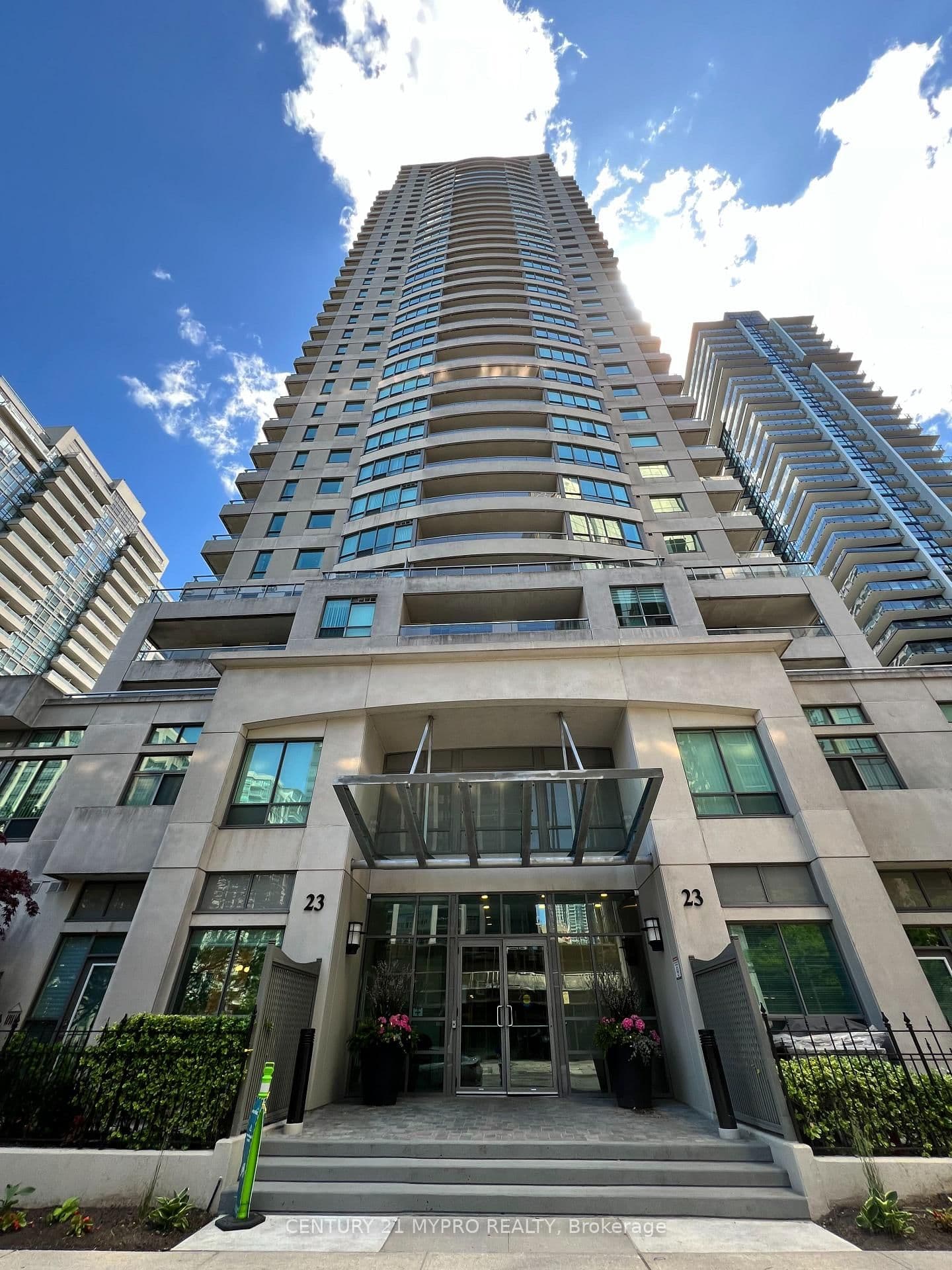 #2702 - 23 Hollywood Avenue