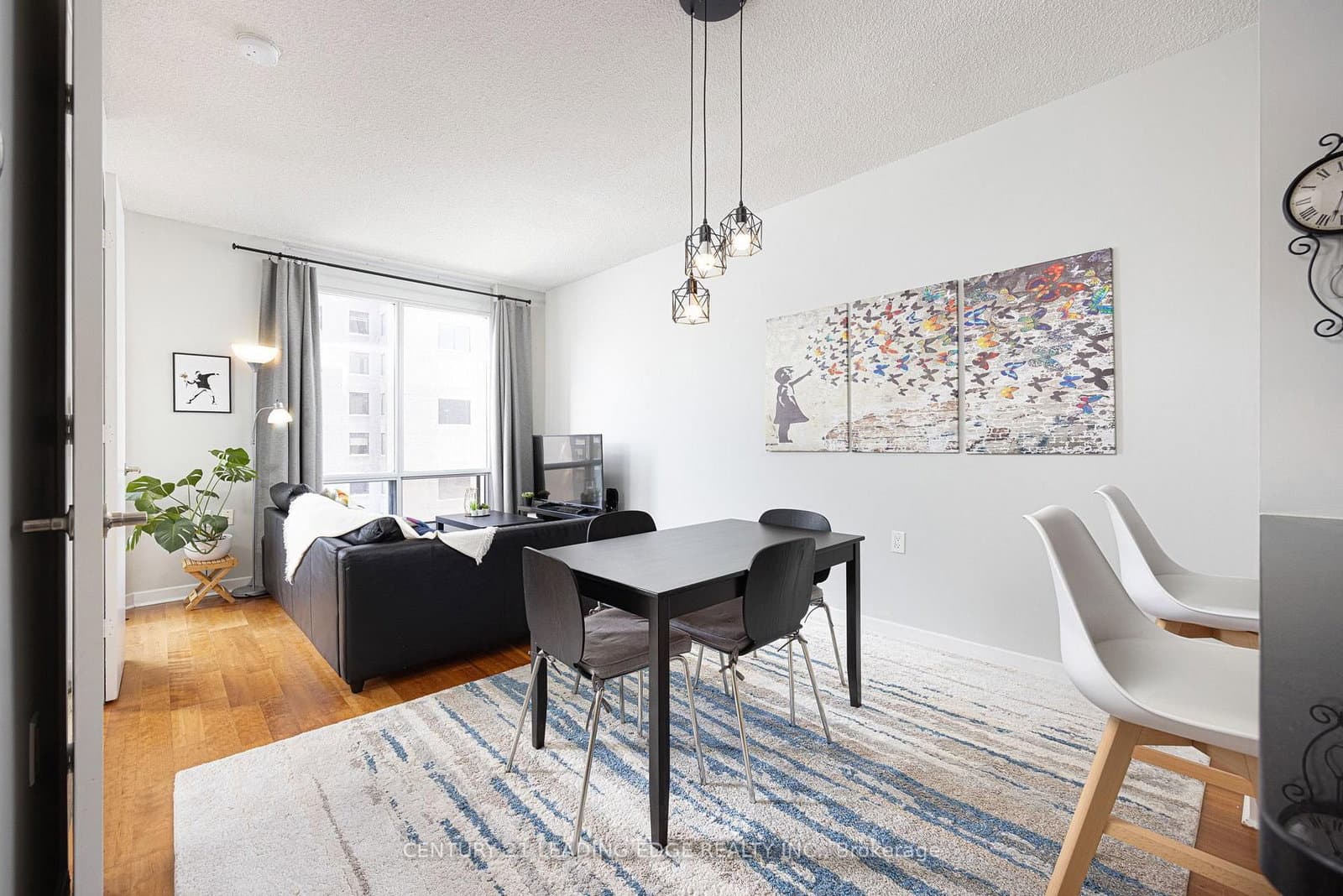 85 Bloor Street E, Unit 1413 - Image 4