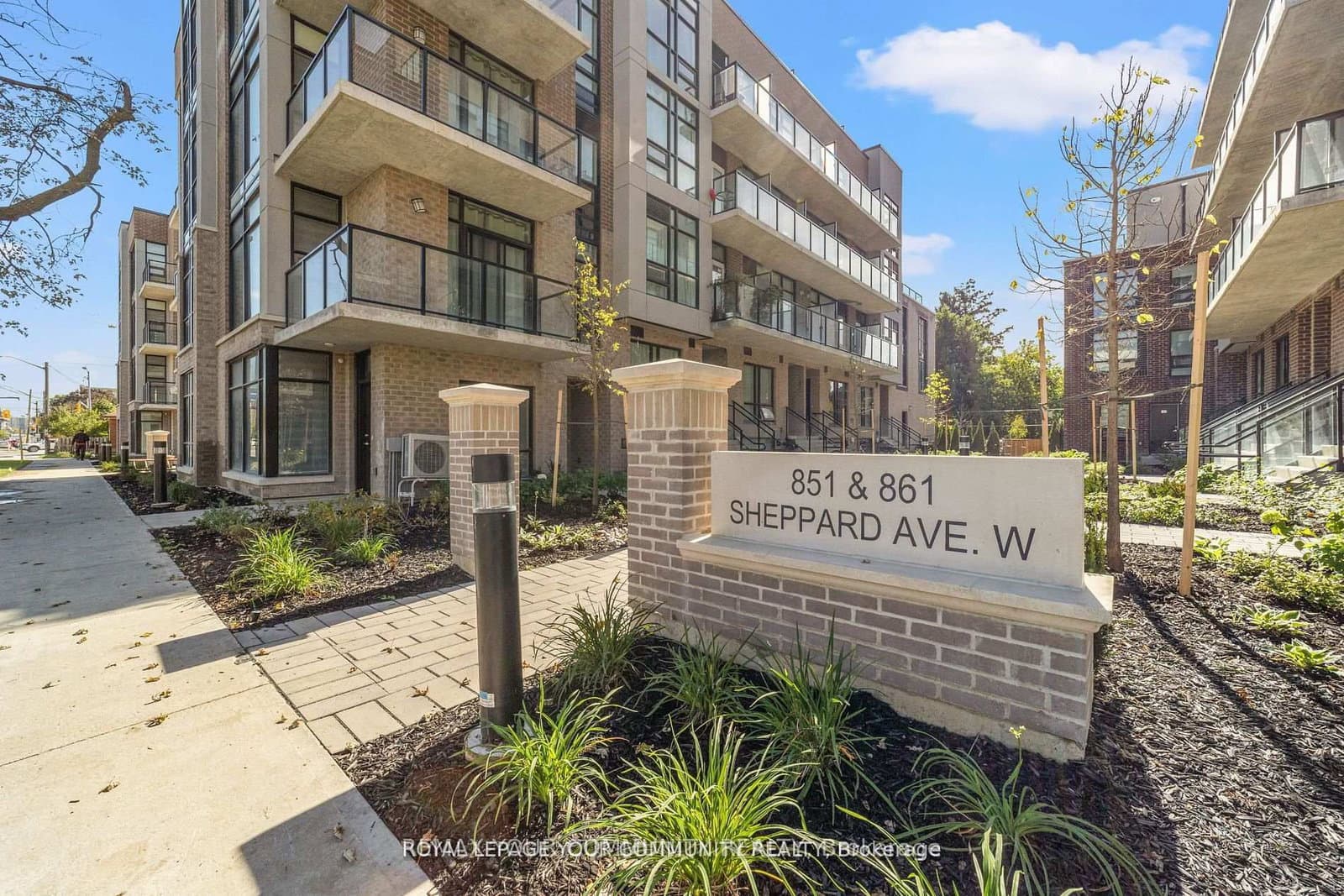11-851 Sheppard Avenue, Unit 3rd - Image 1
