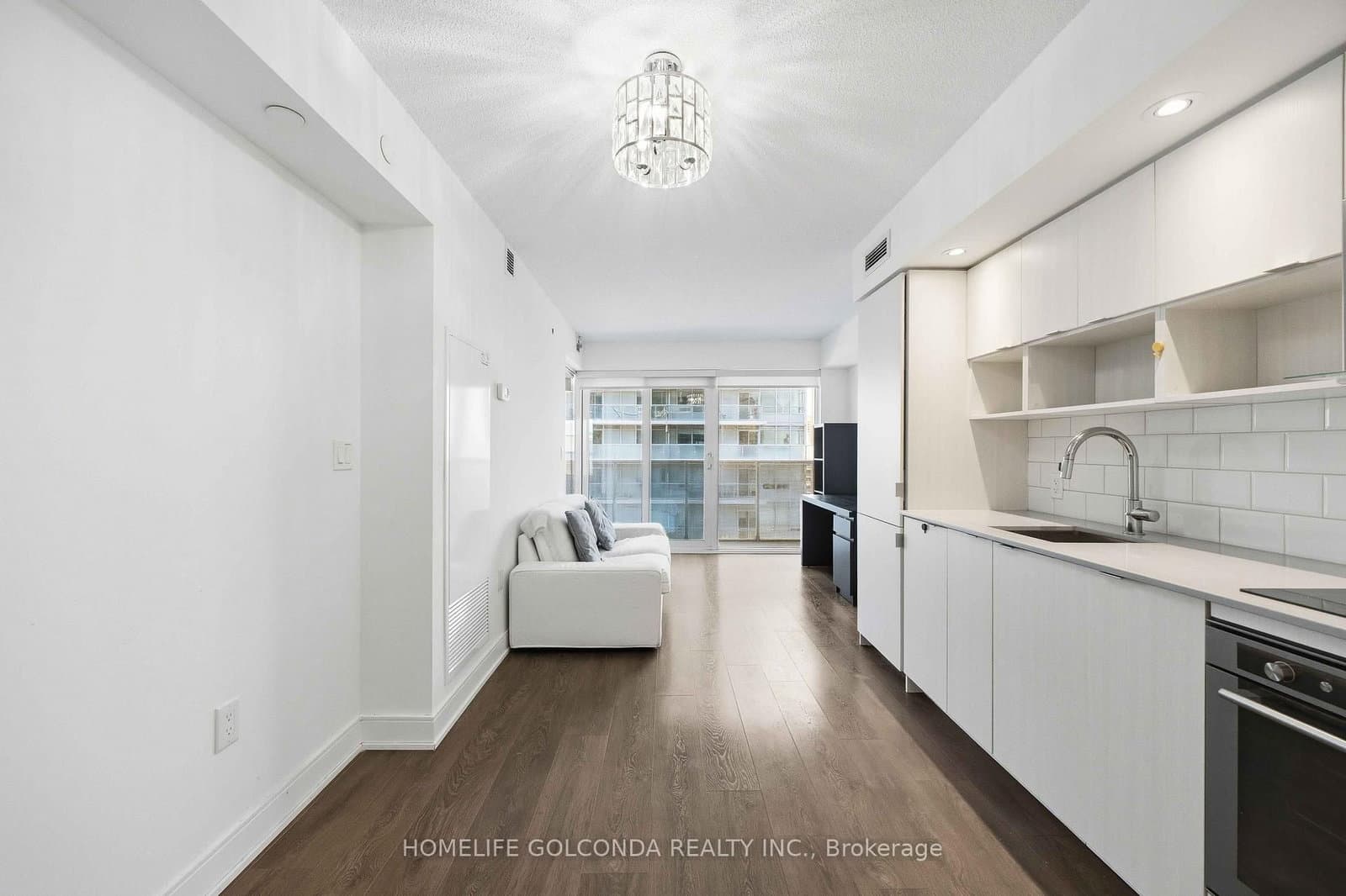 89 McGill Street, Unit 703 - Image 3