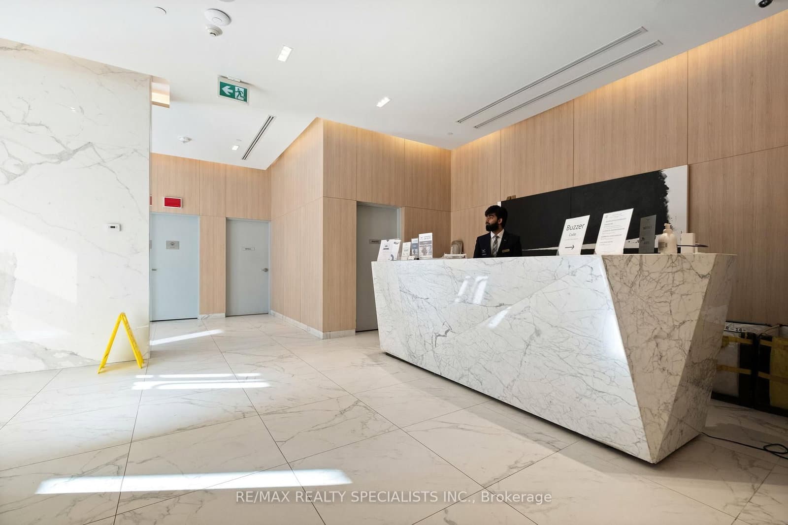 50 Ordnance Street, Unit 3505 - Image 4