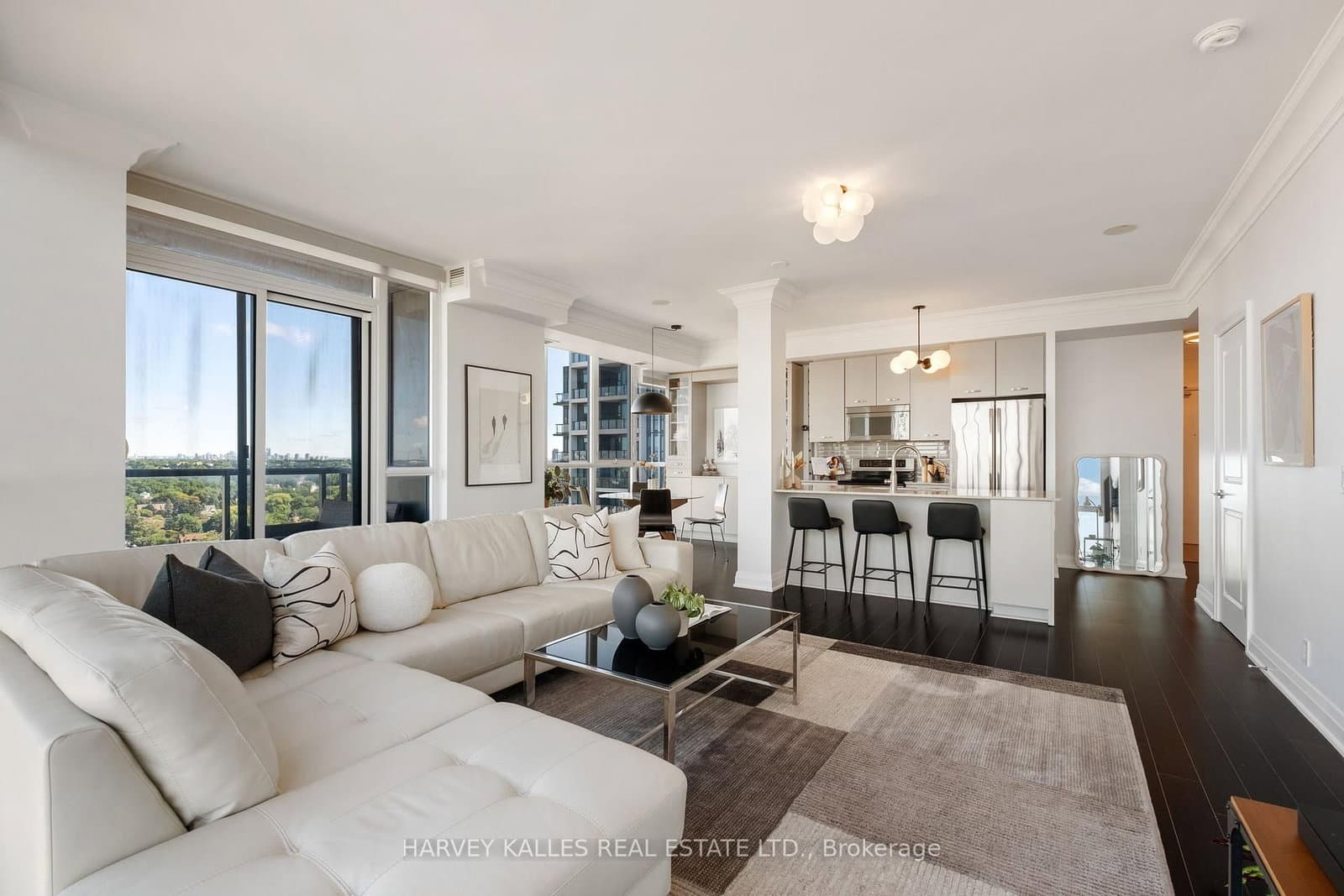 530 St Clair Avenue W, Unit 1602 - Image 4