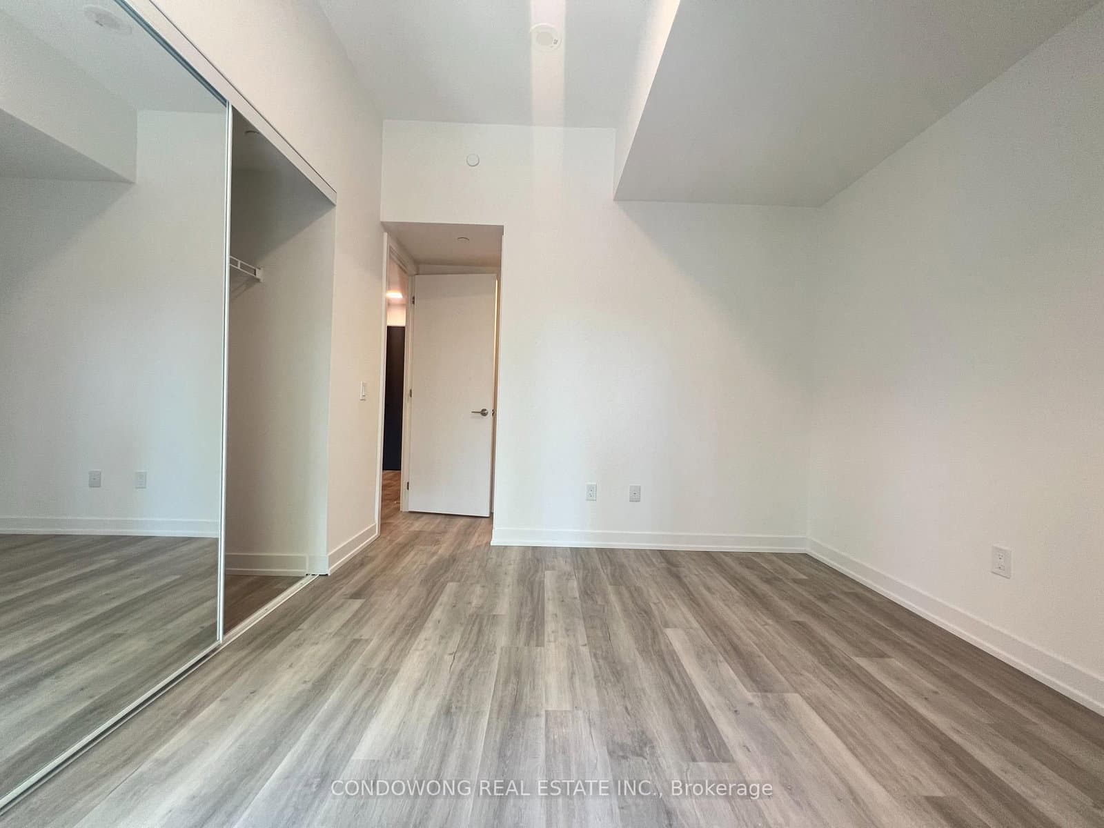 28 Eastern Avenue, Unit TH110 - Image 5