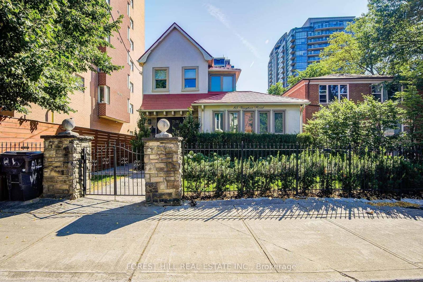 85 Vaughan Road, Unit 5 - Image 1