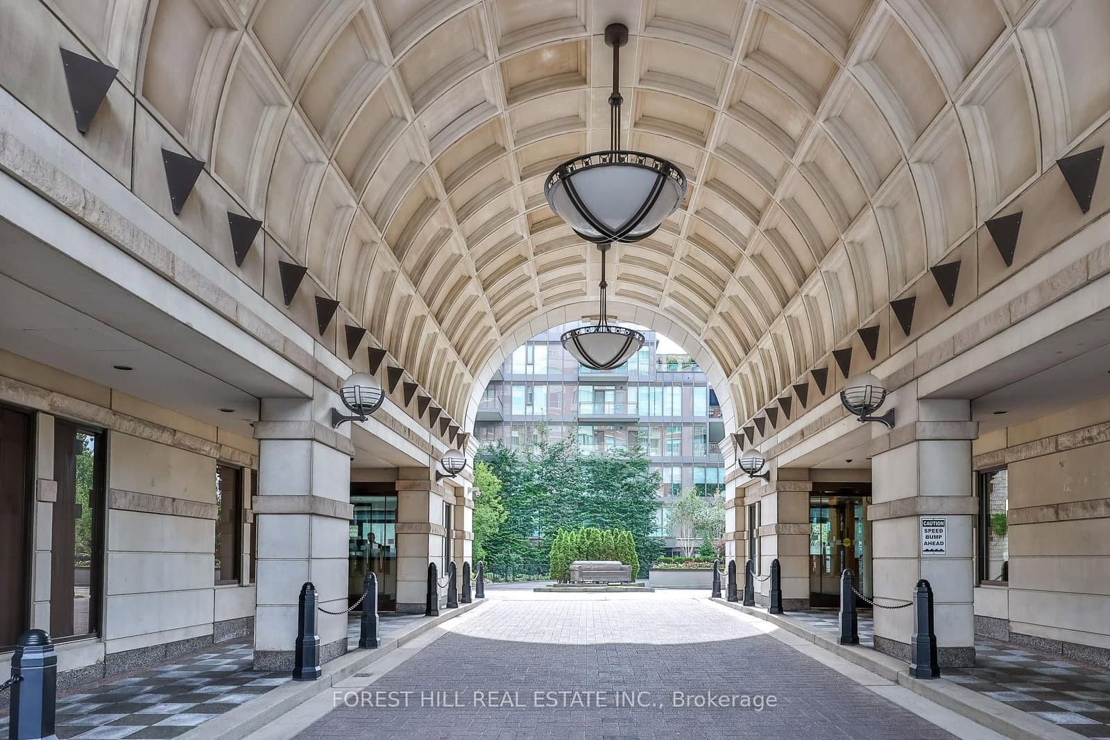 38 Avenue Road, Unit 305 - Image 2