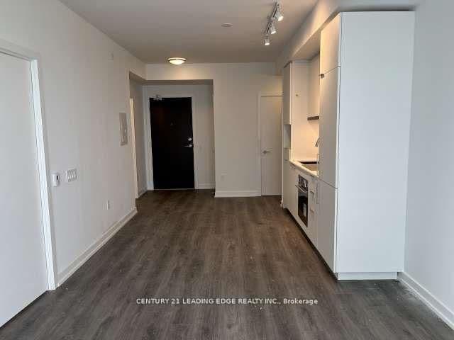 7 Golden Lion Heights, Unit N2906 - Image 2