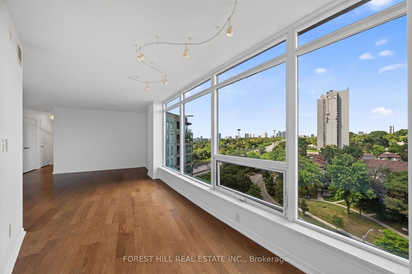 18 Valley Woods Road, Unit PH310 - Image 5