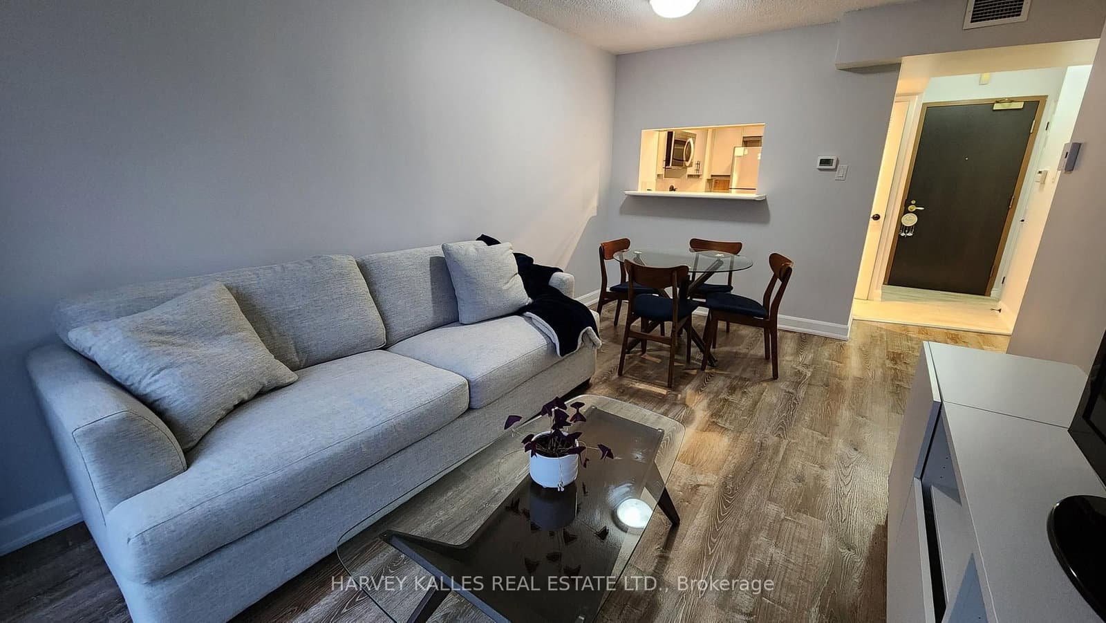 7 Broadway Avenue, Unit 211 - Image 4