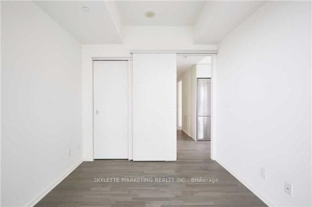 1 Bloor Street E, Unit 3710 - Image 4