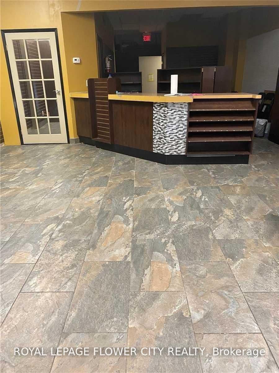 320 Richmond Street, Unit 104 - Image 3
