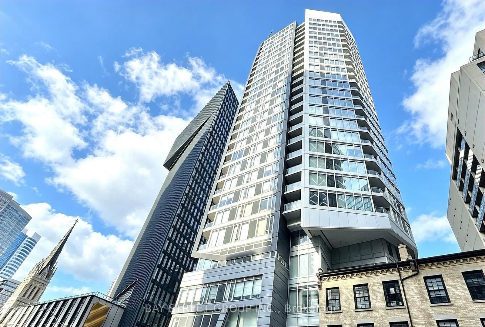 #1906 - 68 Shuter Street