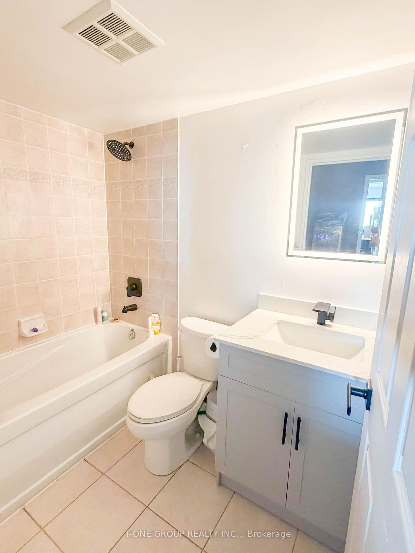 23 Hollywood Avenue, Unit 3507 - Image 6