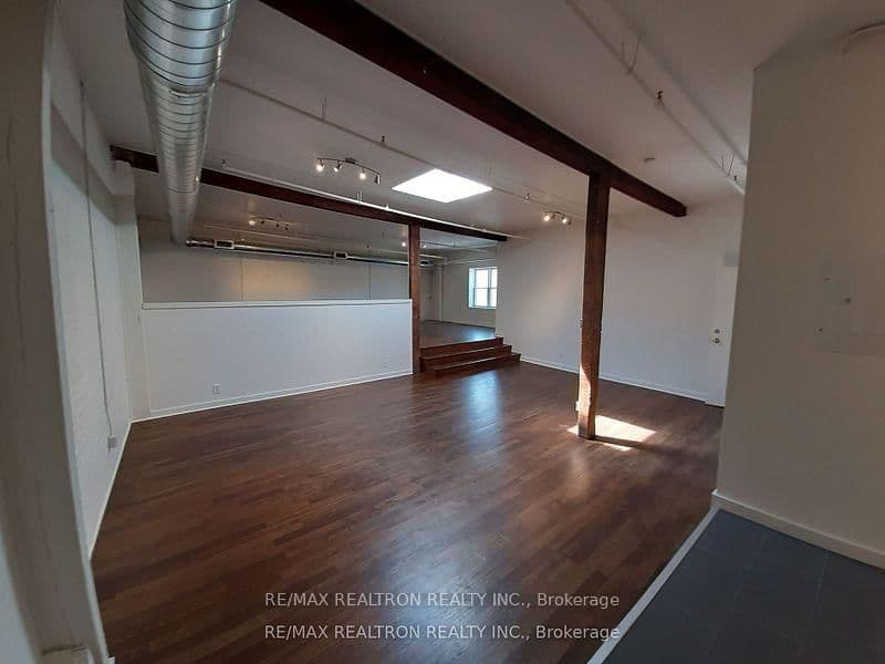 135 Tecumseth Street, Unit 14A - Image 2