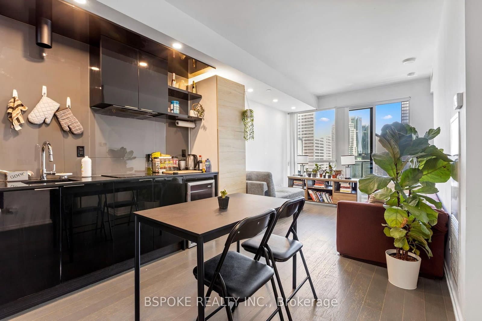 70 Temperance Street, Unit 4207 - Image 6