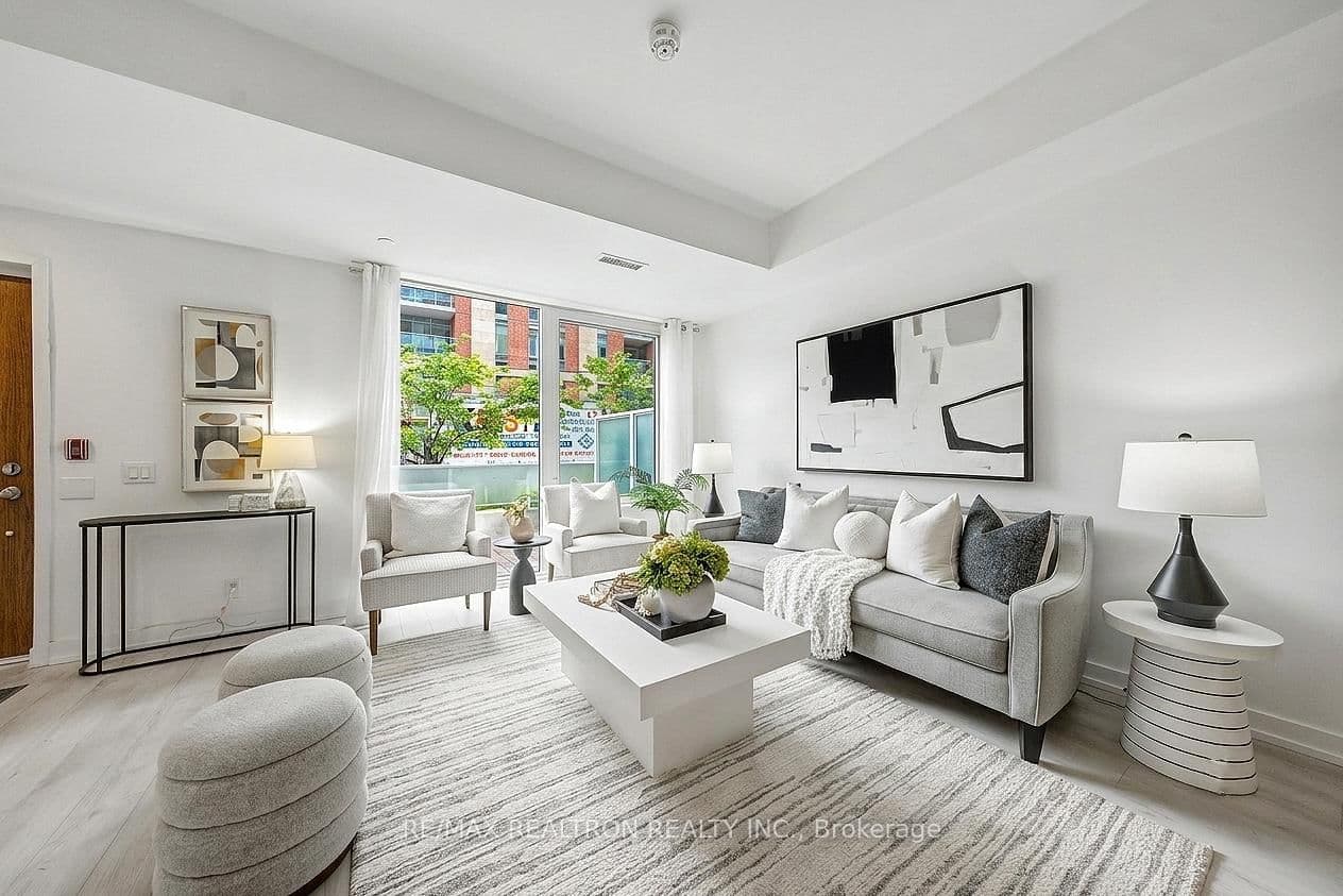 #102 - 33 Helendale Avenue