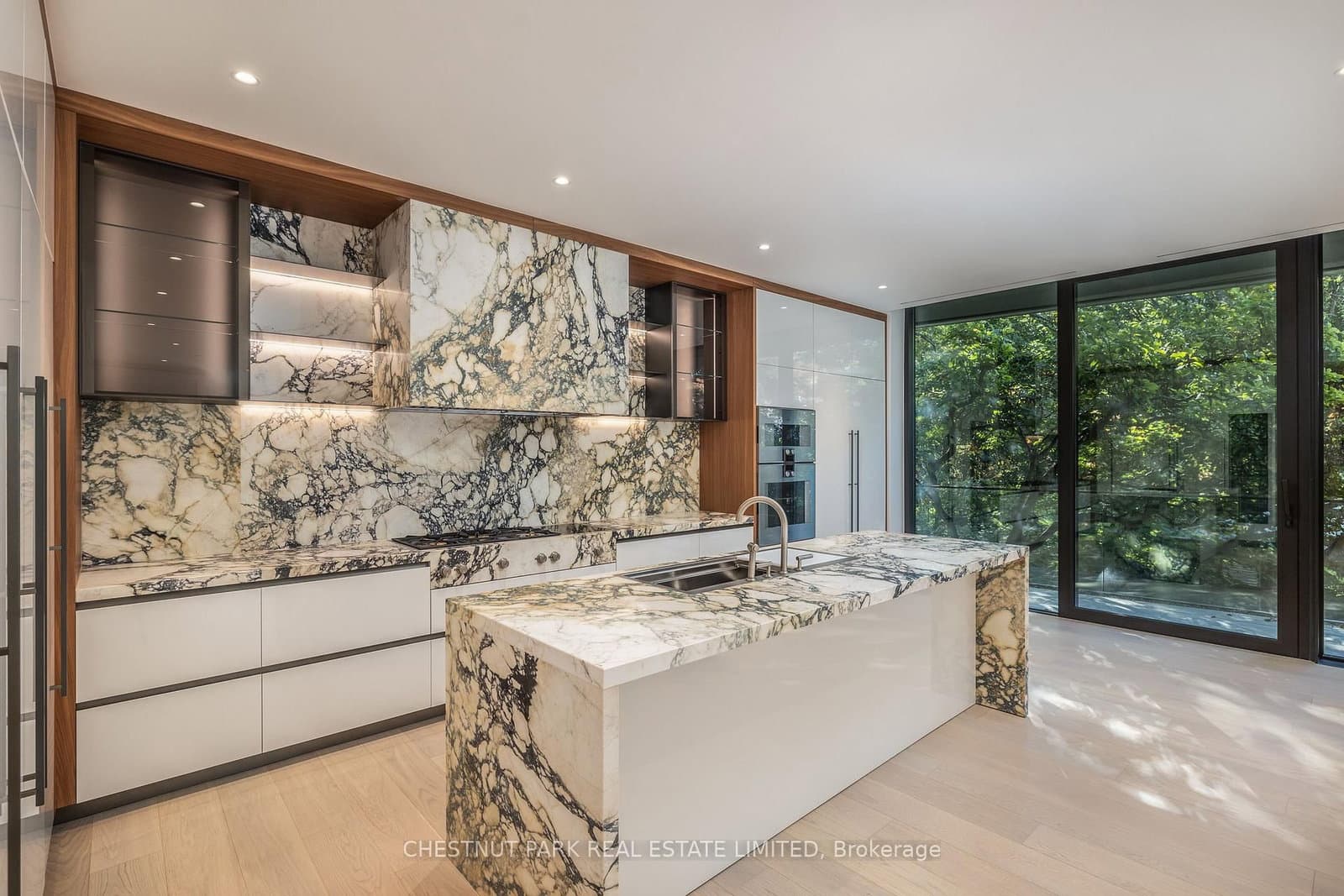 7 Dale Avenue, Unit 205 - Image 4