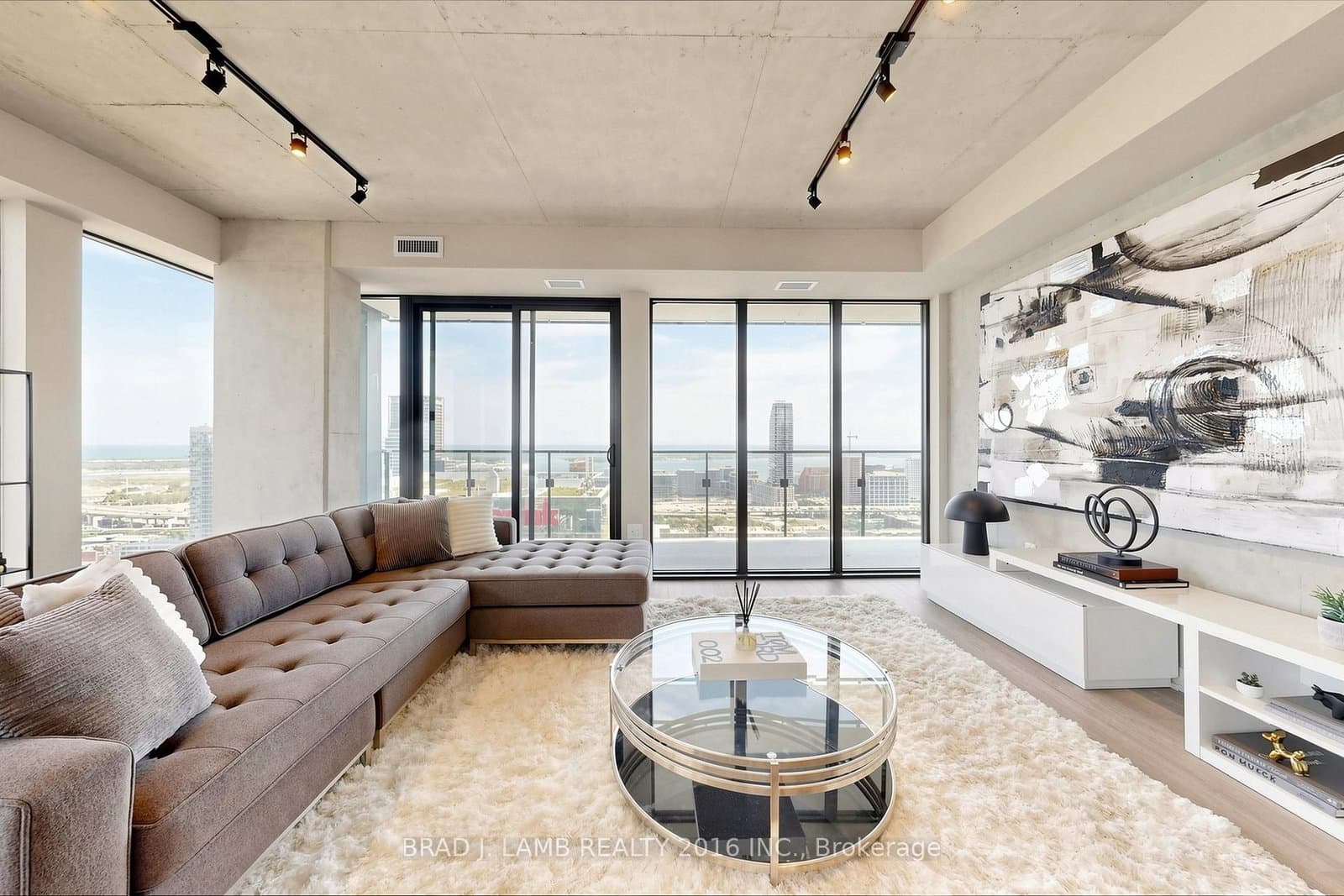 284 King Street E, Unit 2901 - Image 3