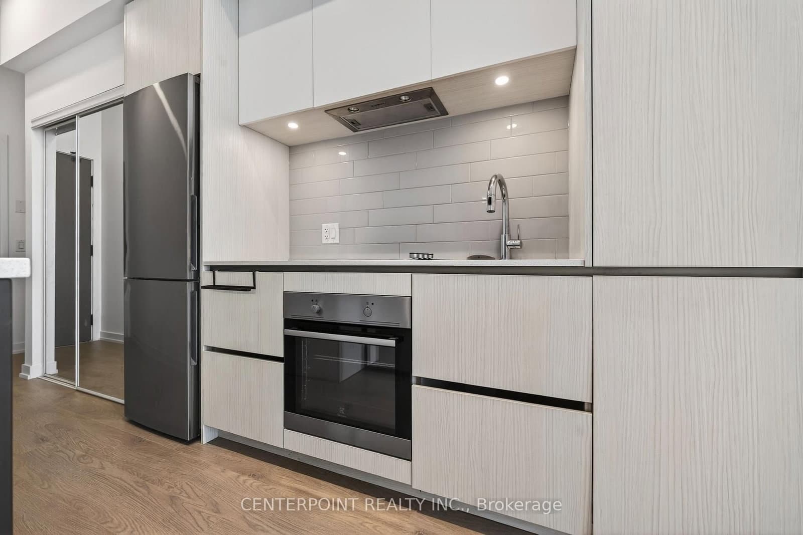 34 Tubman Avenue, Unit 1102E - Image 6