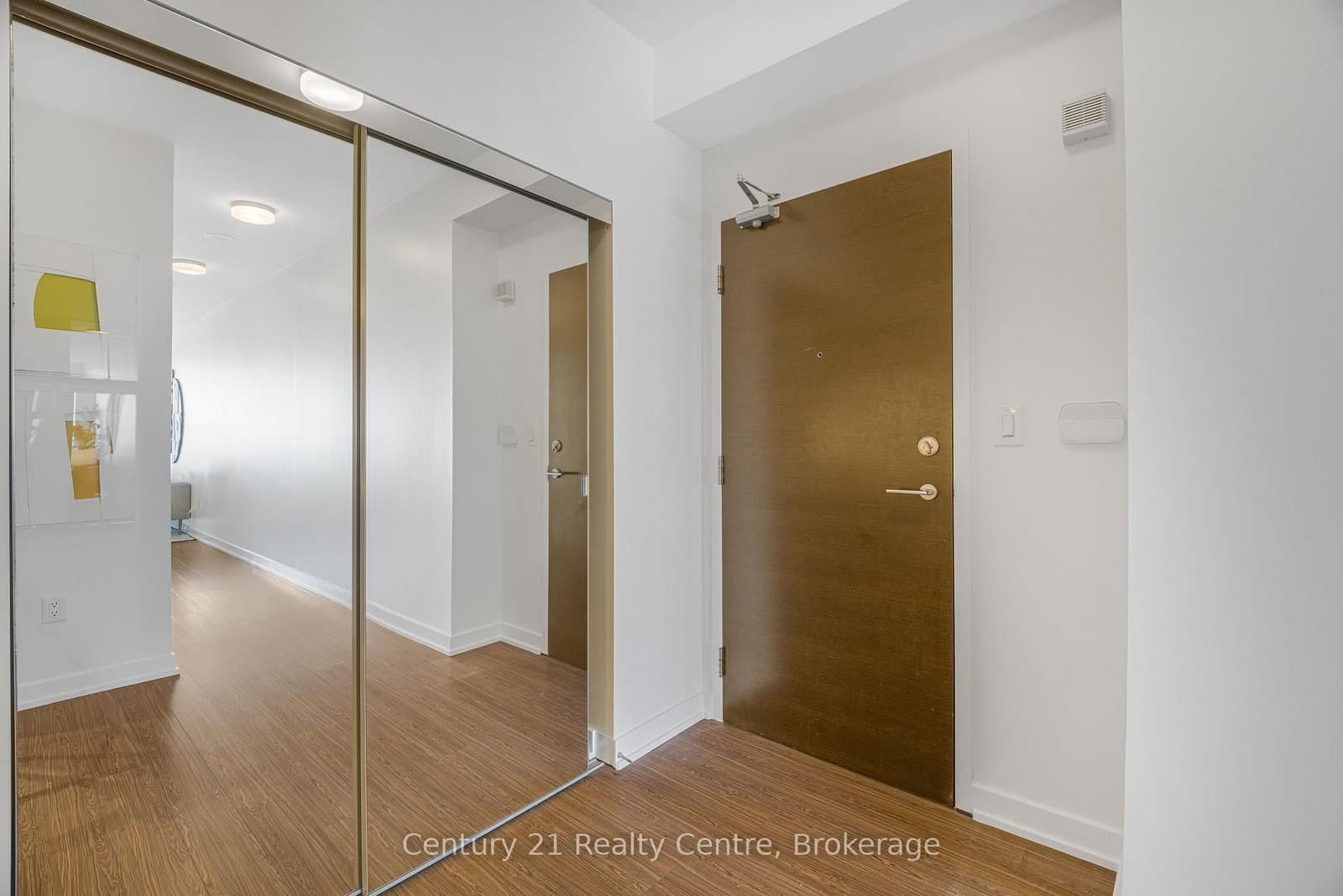 21 Iceboat Terrace, Unit 3307 - Image 3