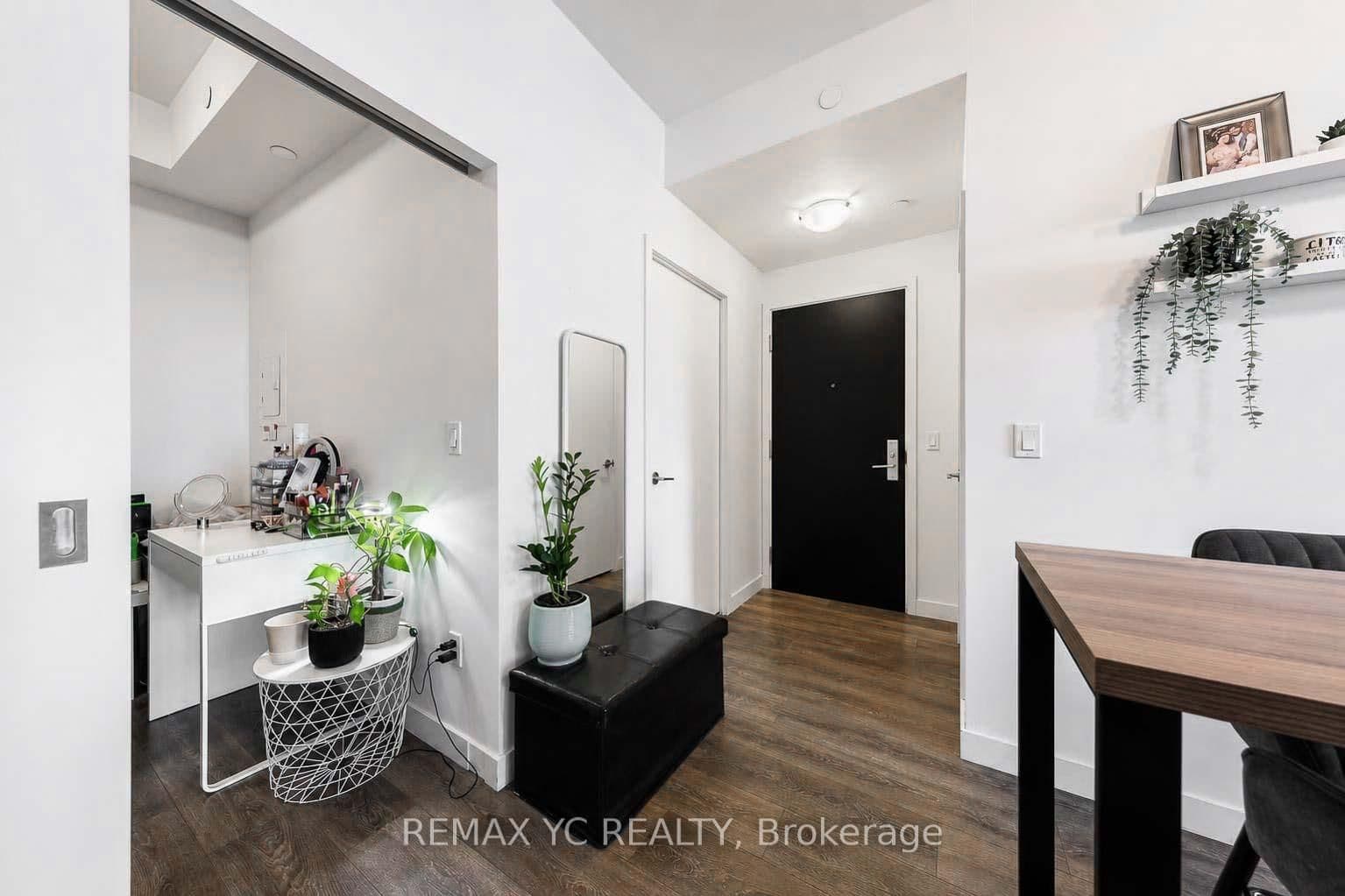 8 Eglinton Avenue E, Unit 4812 - Image 4