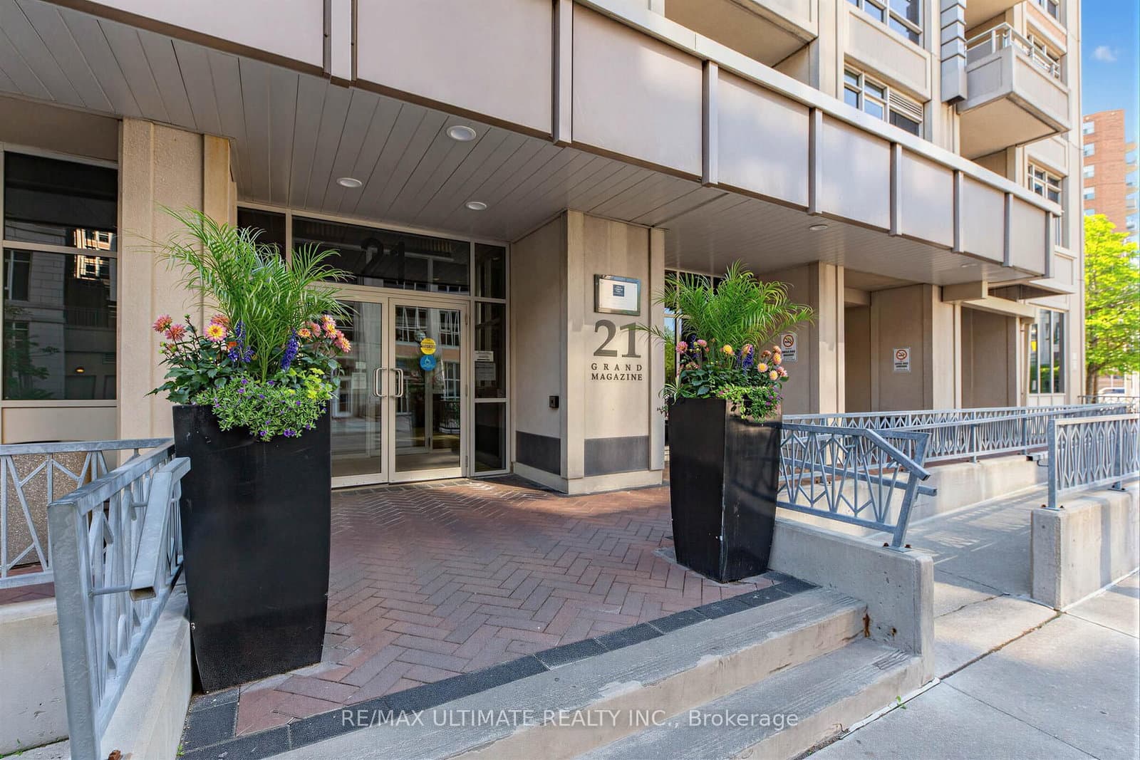 21 Grand Magazine Street, Unit 2301 - Image 2