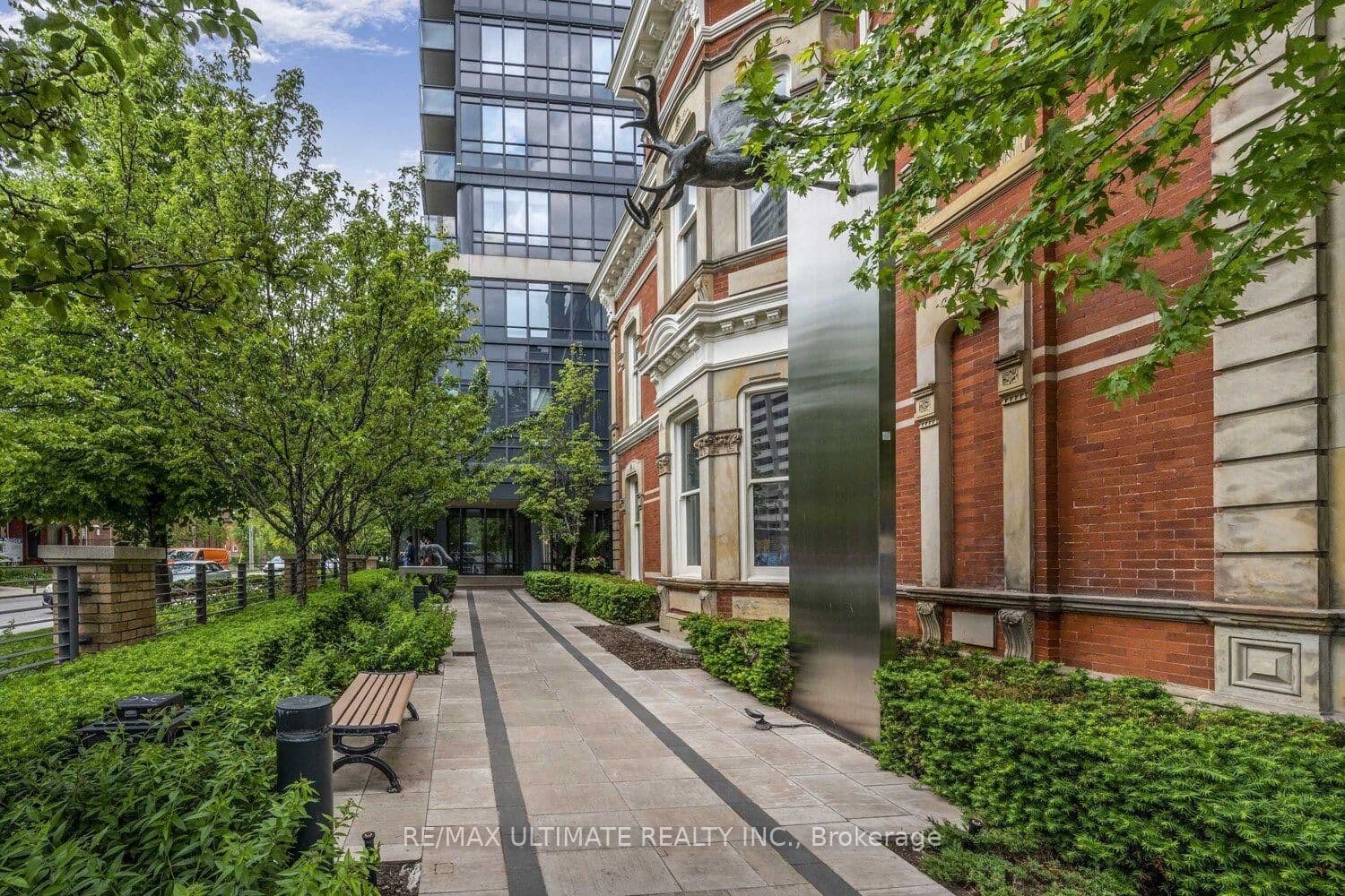 28 Linden Street, Unit 404 - Image 3
