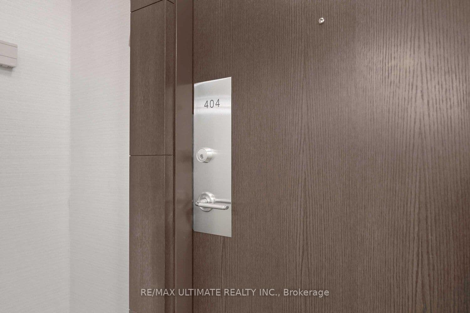 28 Linden Street, Unit 404 - Image 6