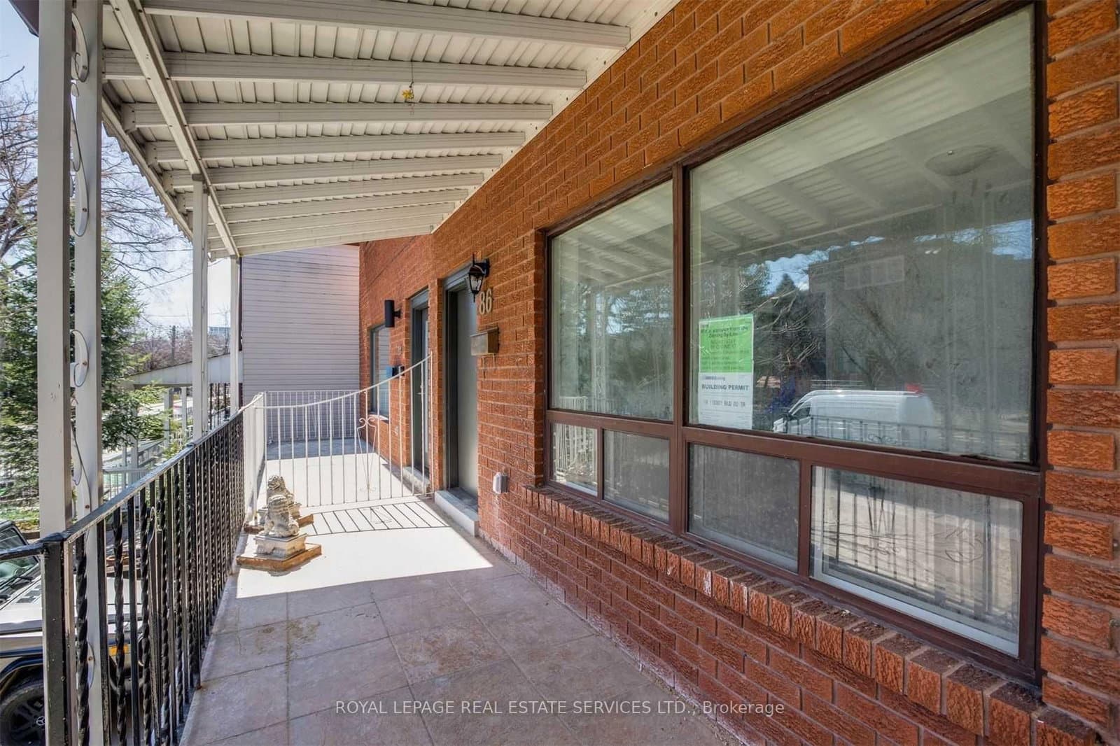 86 Givins Street, Unit Upper - Image 2