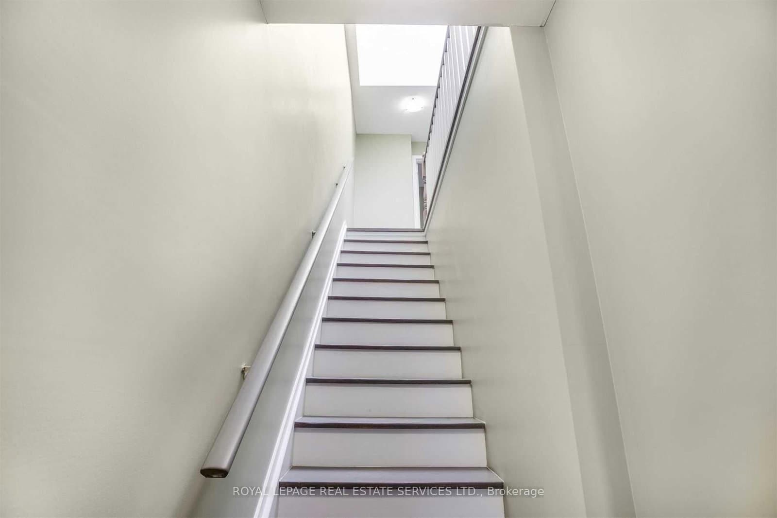86 Givins Street, Unit Upper - Image 5