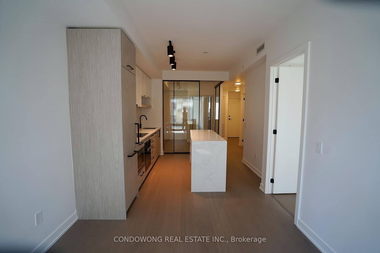 91 Montclair Avenue, Unit 502 - Image 6