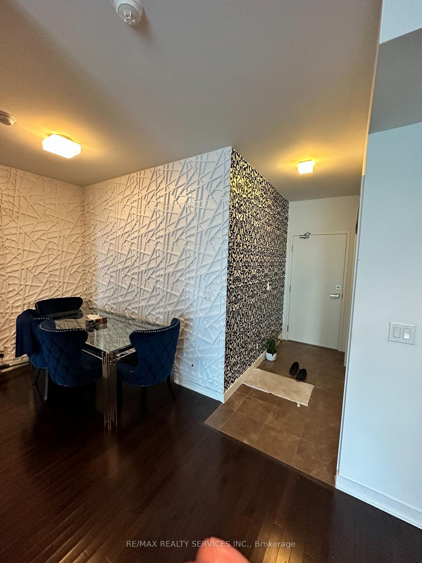 12 York Street, Unit 909 - Image 6