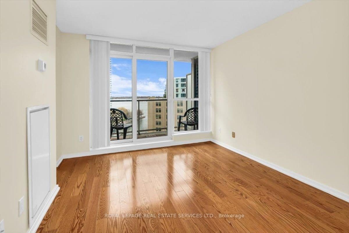 208 Queens Quay W, Unit 1104 - Image 3