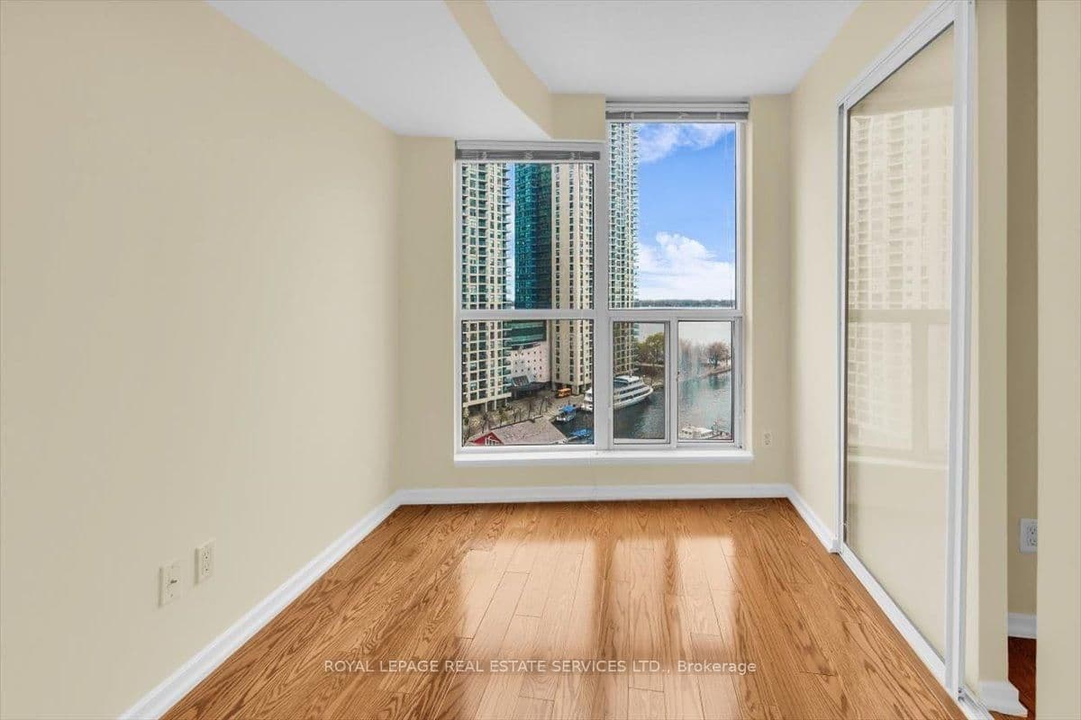 208 Queens Quay W, Unit 1104 - Image 4