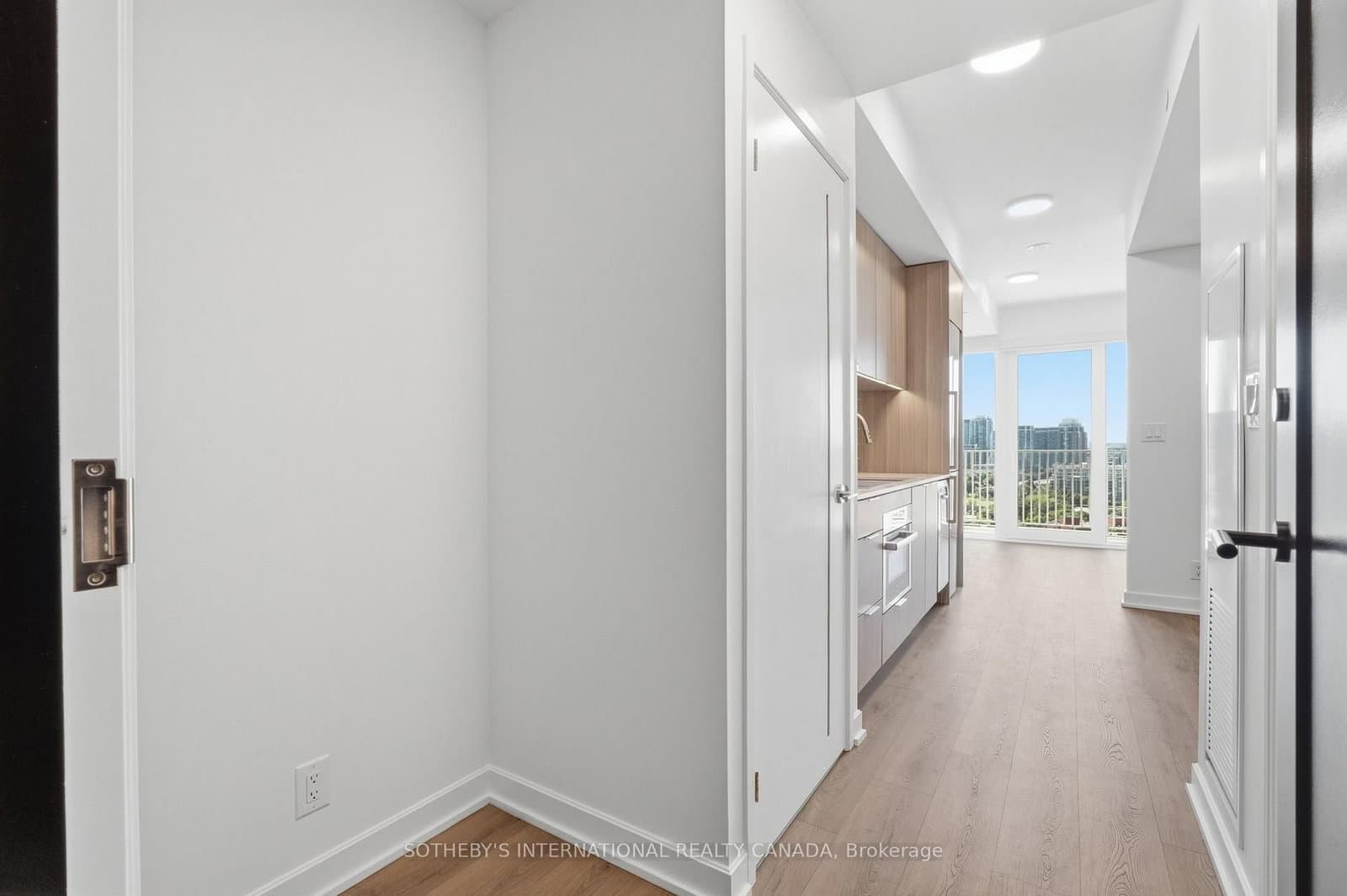 88 Bathurst Street, Unit 1420 - Image 3