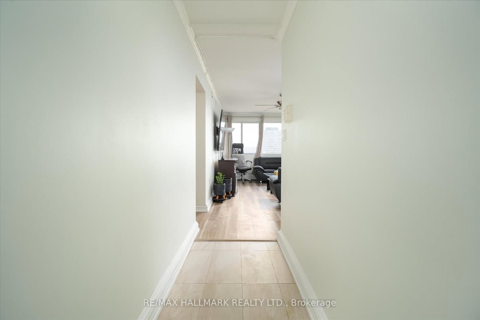 725 Don Mills Road, Unit 1101 - Image 6