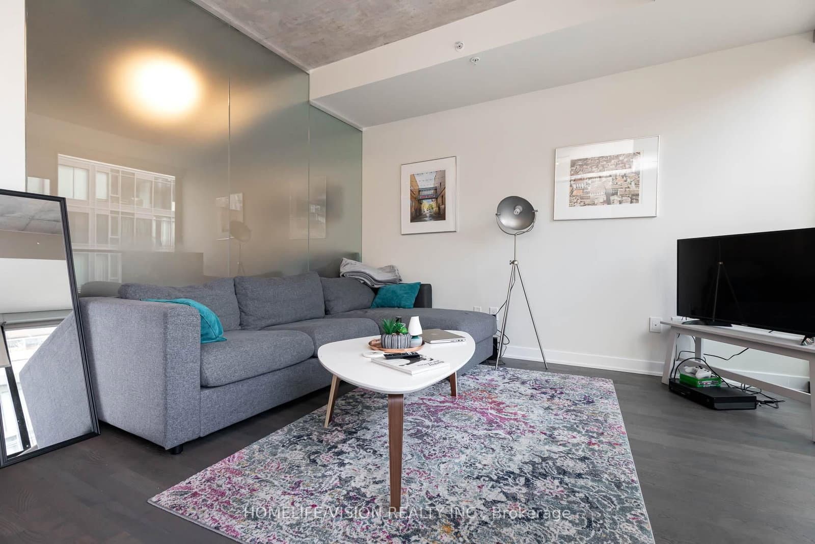 629 King Street W, Unit 323 - Image 4
