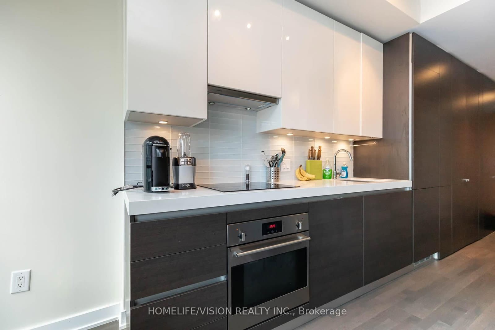 629 King Street W, Unit 323 - Image 6