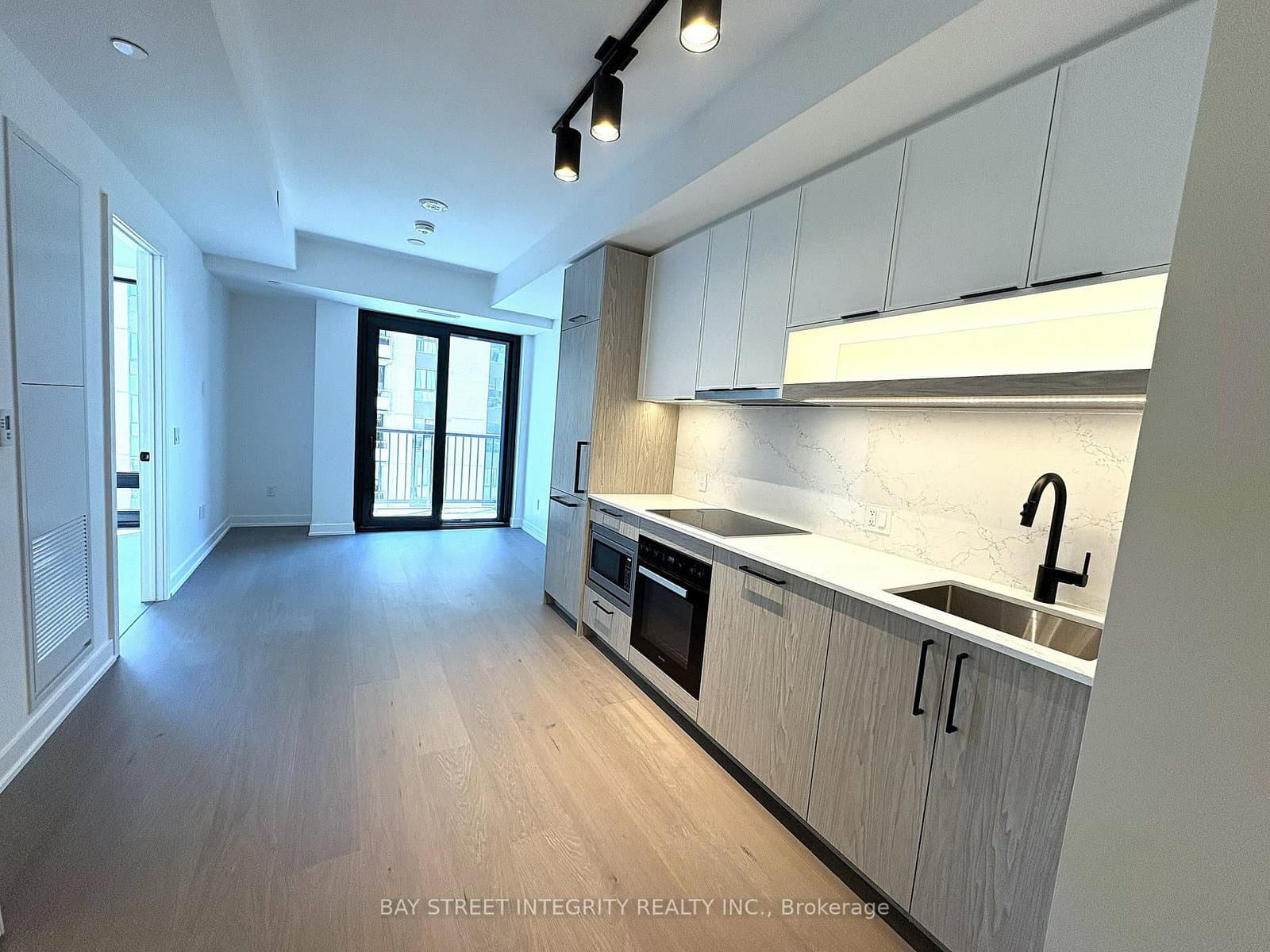 91 Montclair Avenue, Unit 1703 - Image 4