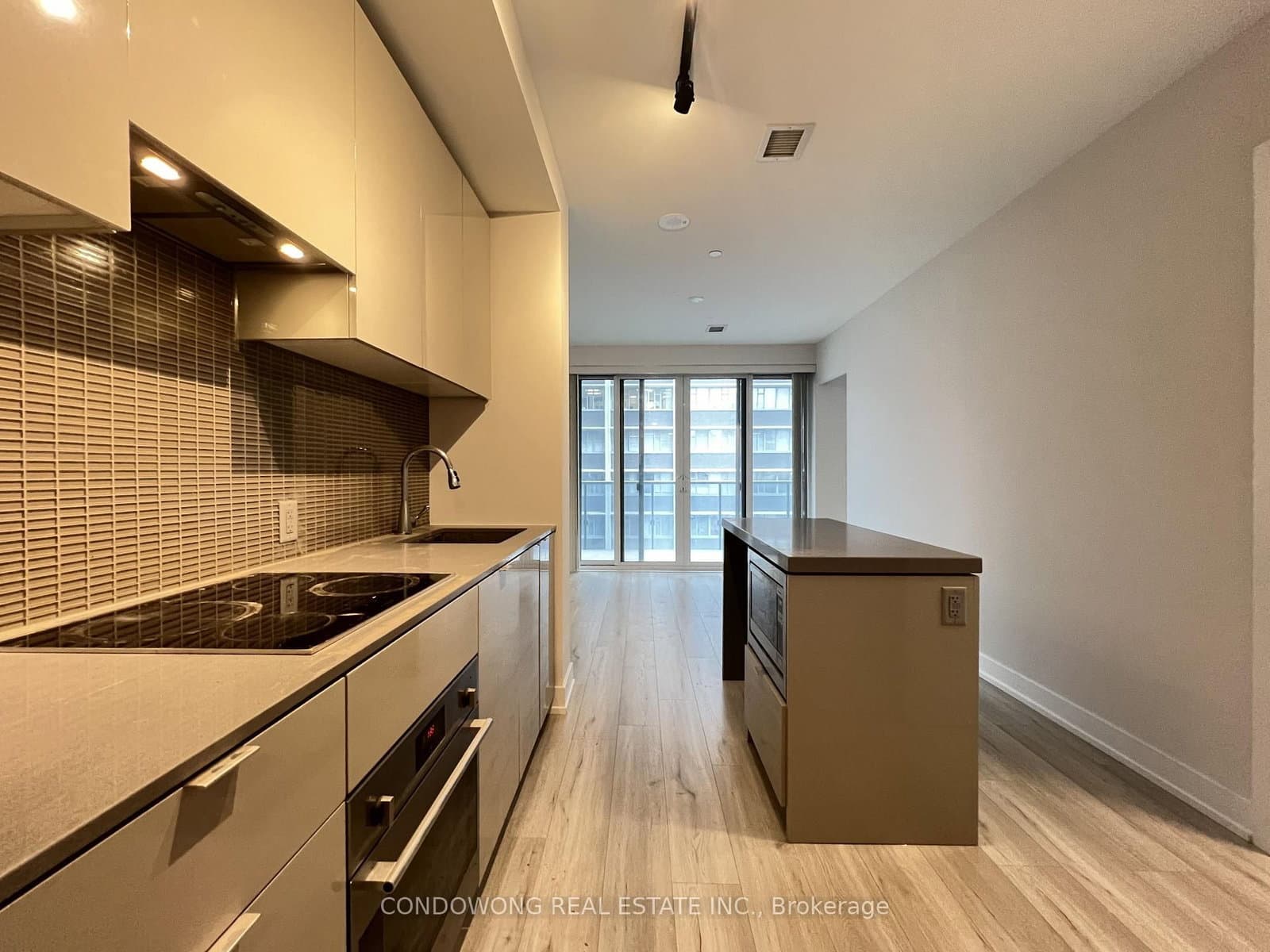 7 Grenville Street, Unit 1110 - Image 4