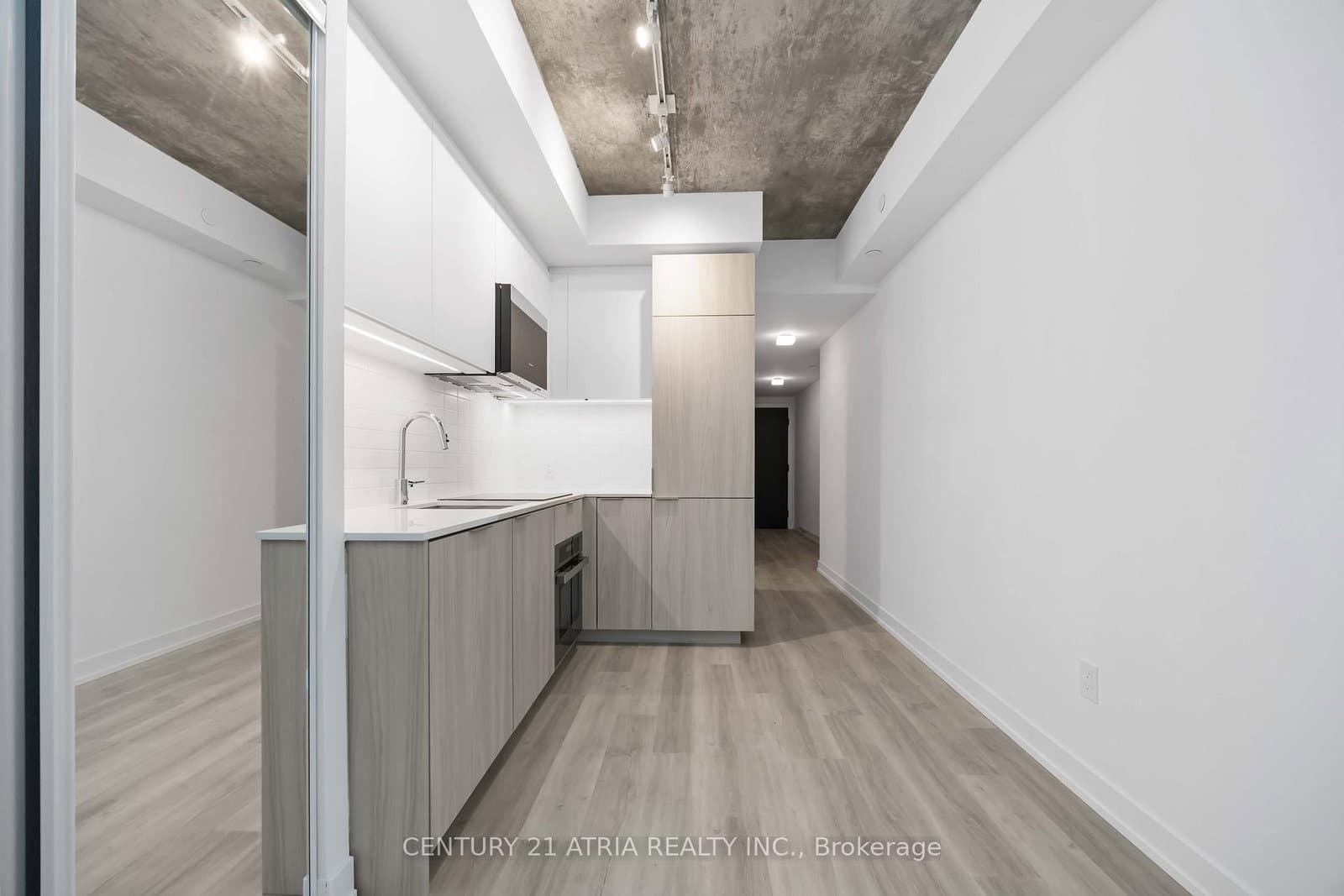 28 Eastern Avenue, Unit 502 - Image 3